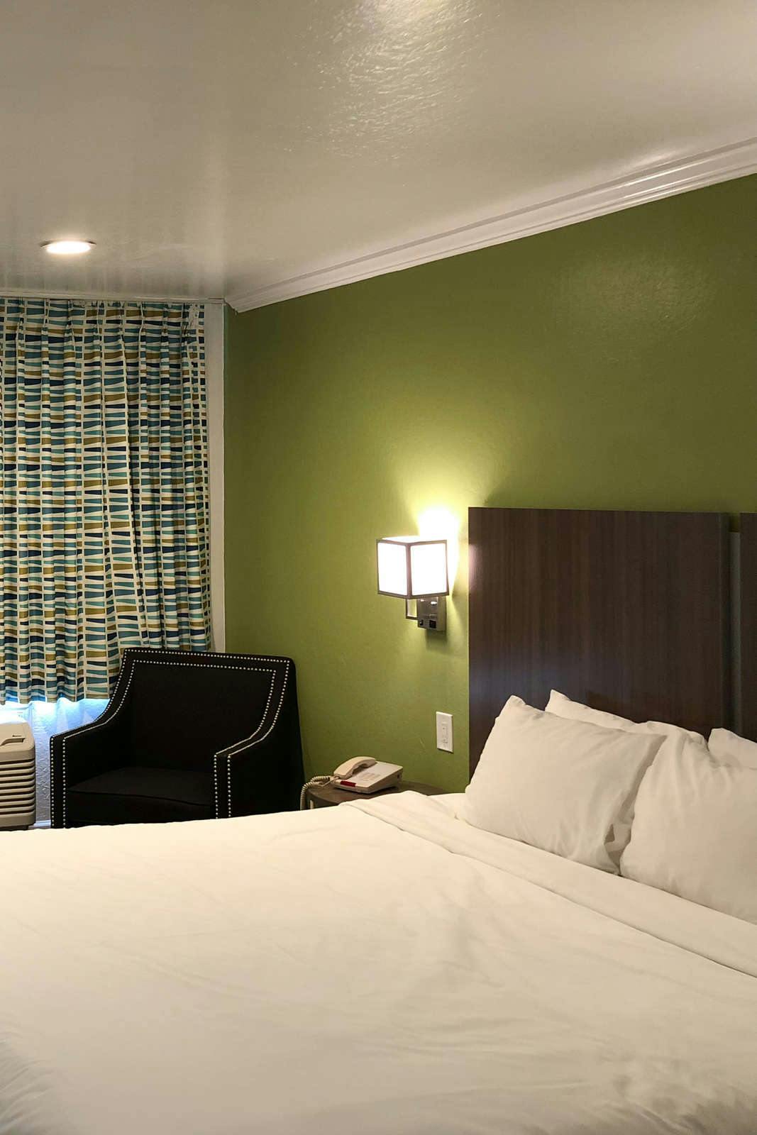 Hotel Gilroy Inn photo 3