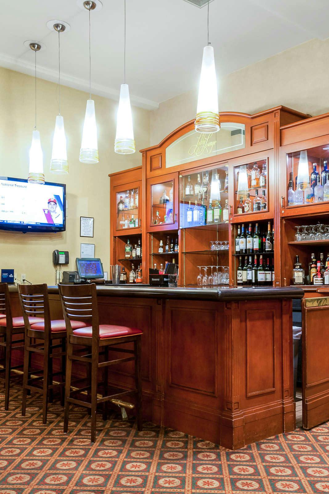 Hotel Hilton Los Angeles North/Glendale photo 1