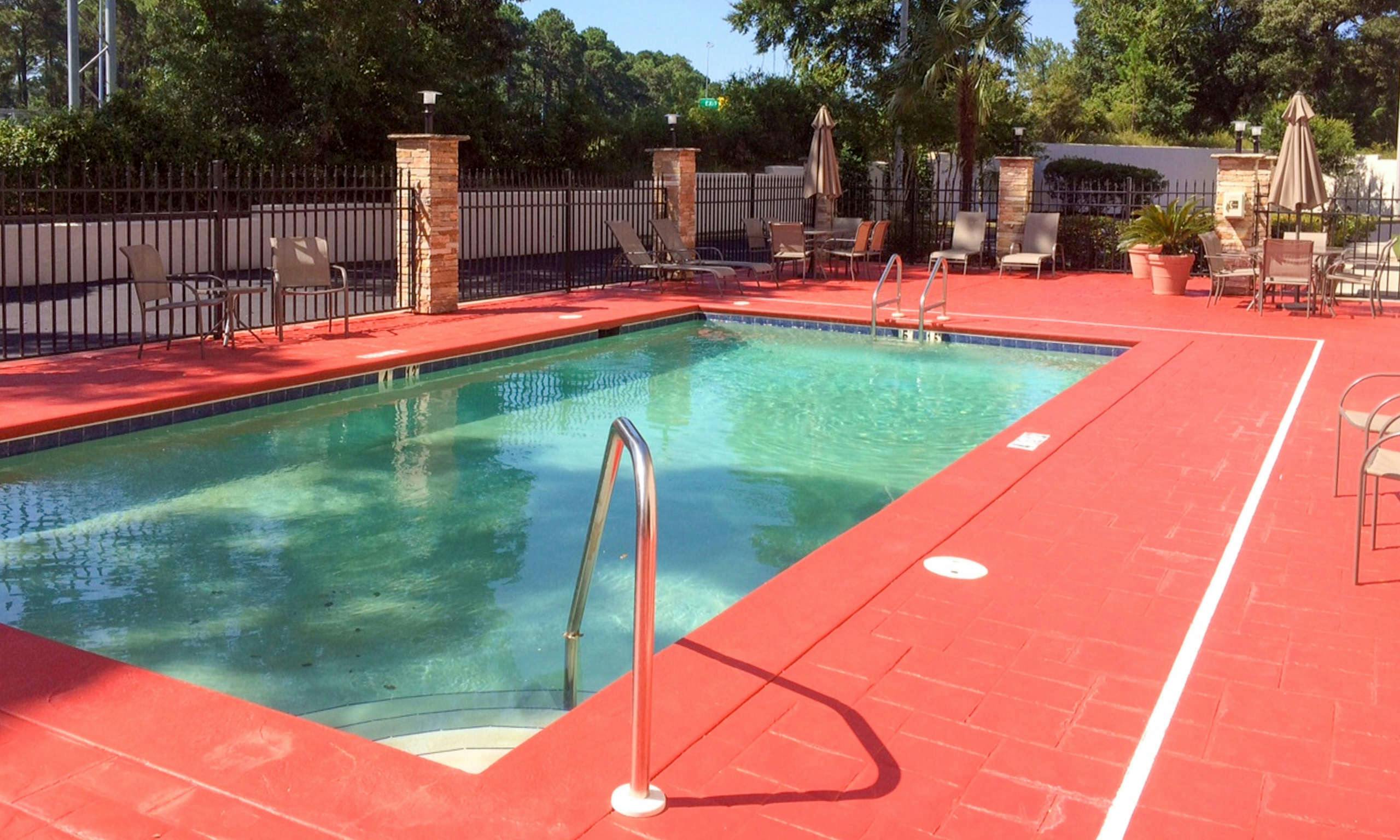 Holiday Inn Express & Suites Mobile West - I-10