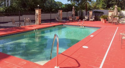 Holiday Inn Express & Suites Mobile West - I-10