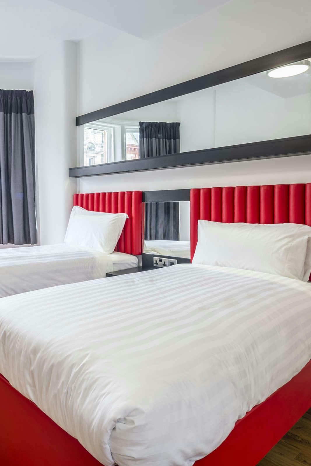 Hotel Tune Hotel - Liverpool City Centre photo 4