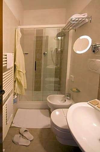 Hotel Hotel Arcobaleno Siena photo 4