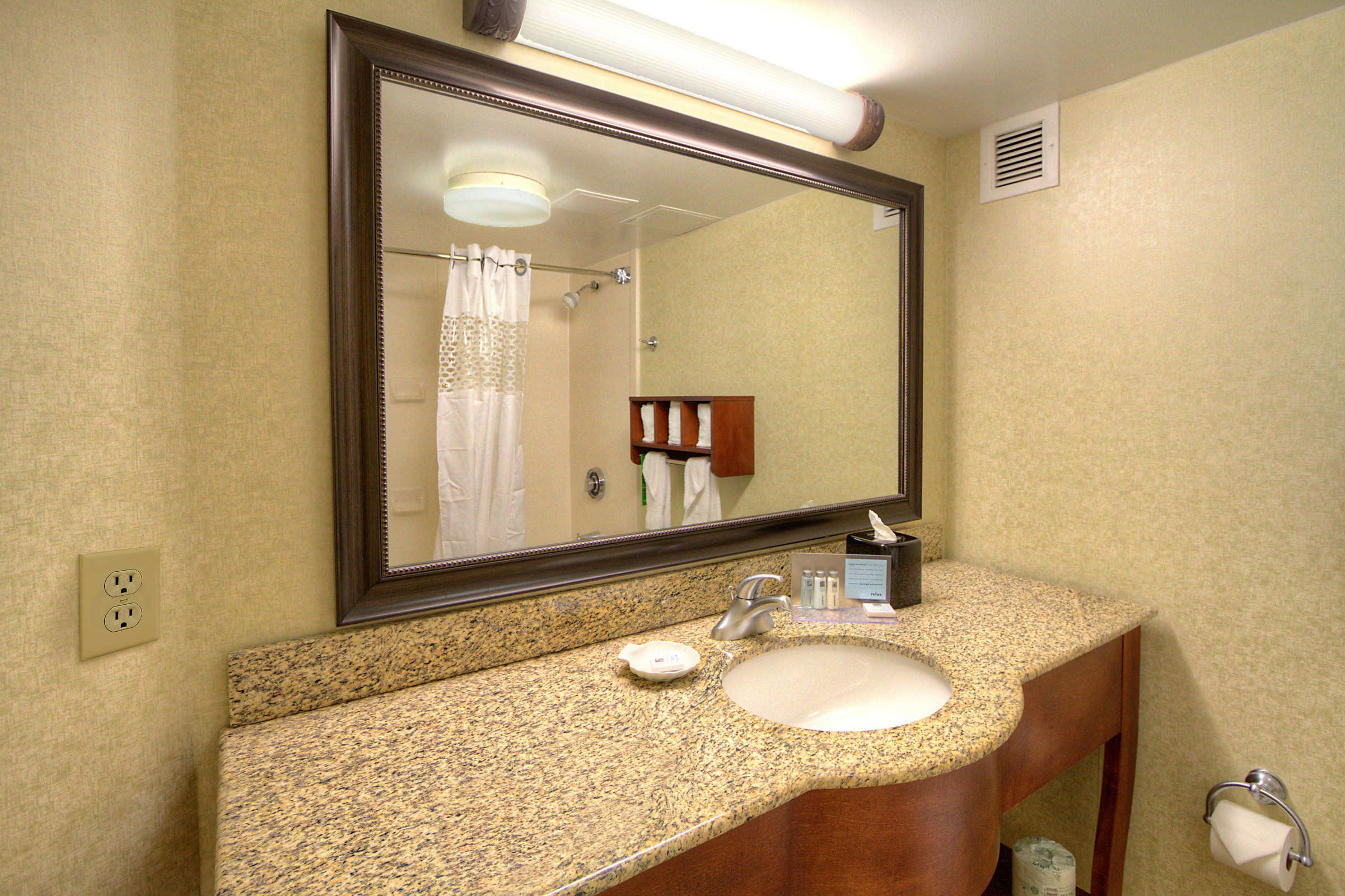 Hotel Hampton Inn Raleigh/Cary photo 4