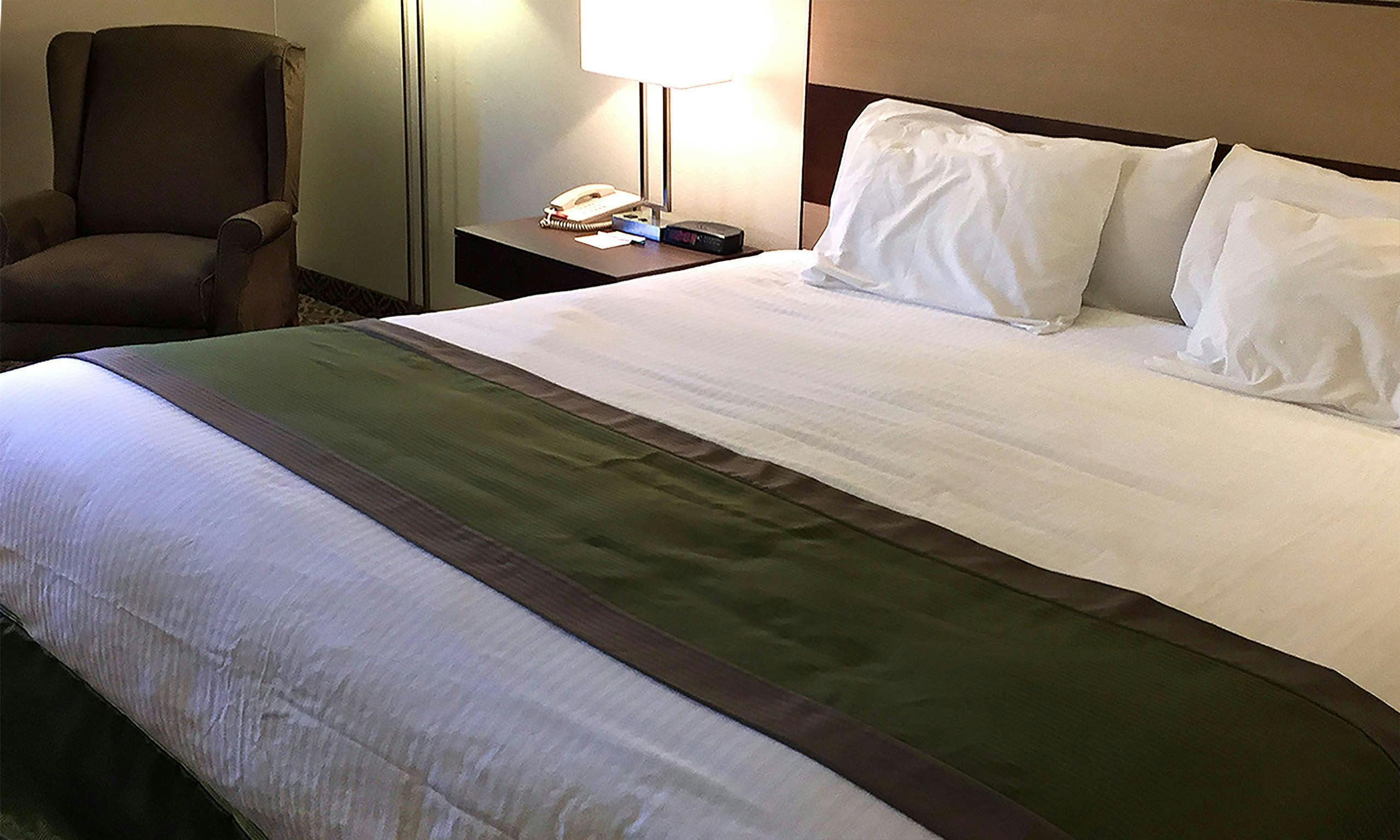 Hilltop Inn by Riversage