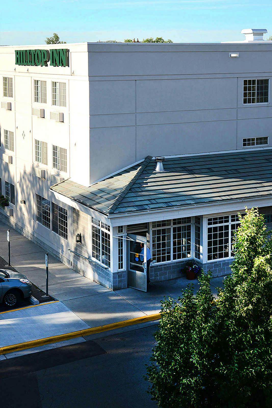 Hotel Hilltop Inn by Riversage photo 1