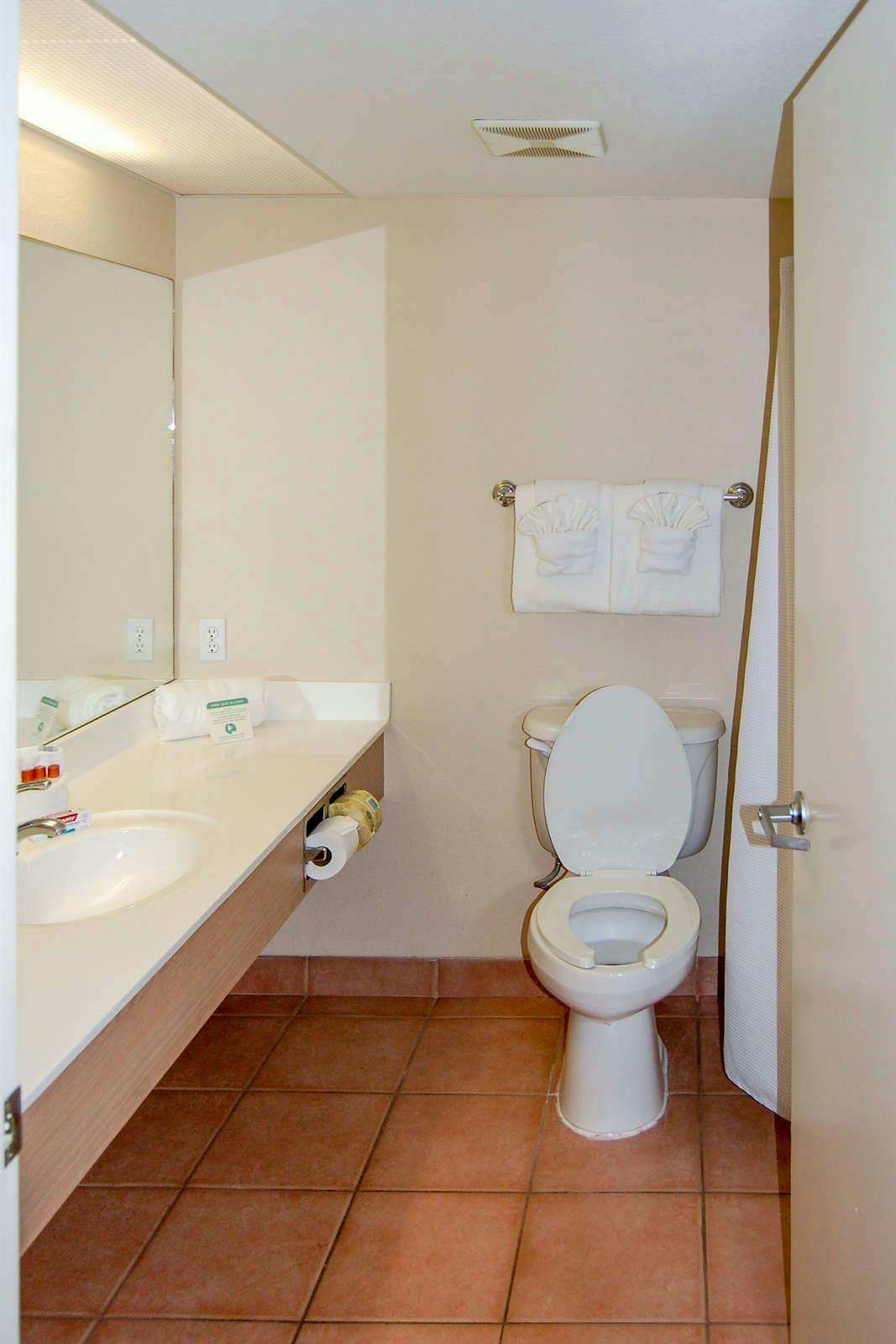 Hotel Capt Hiram's Resort photo 3