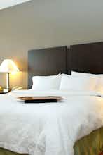 Hotel Hampton Inn & Suites San Francisco-Burlingame-Airport South photo 1