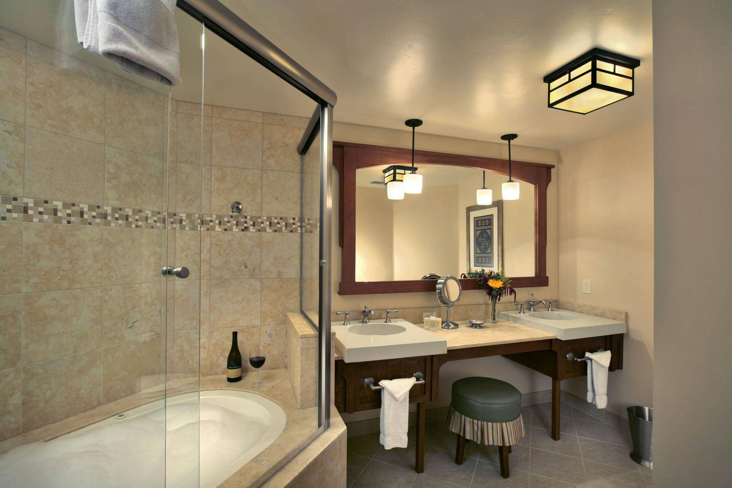 Hotel Avila Village Inn photo 3