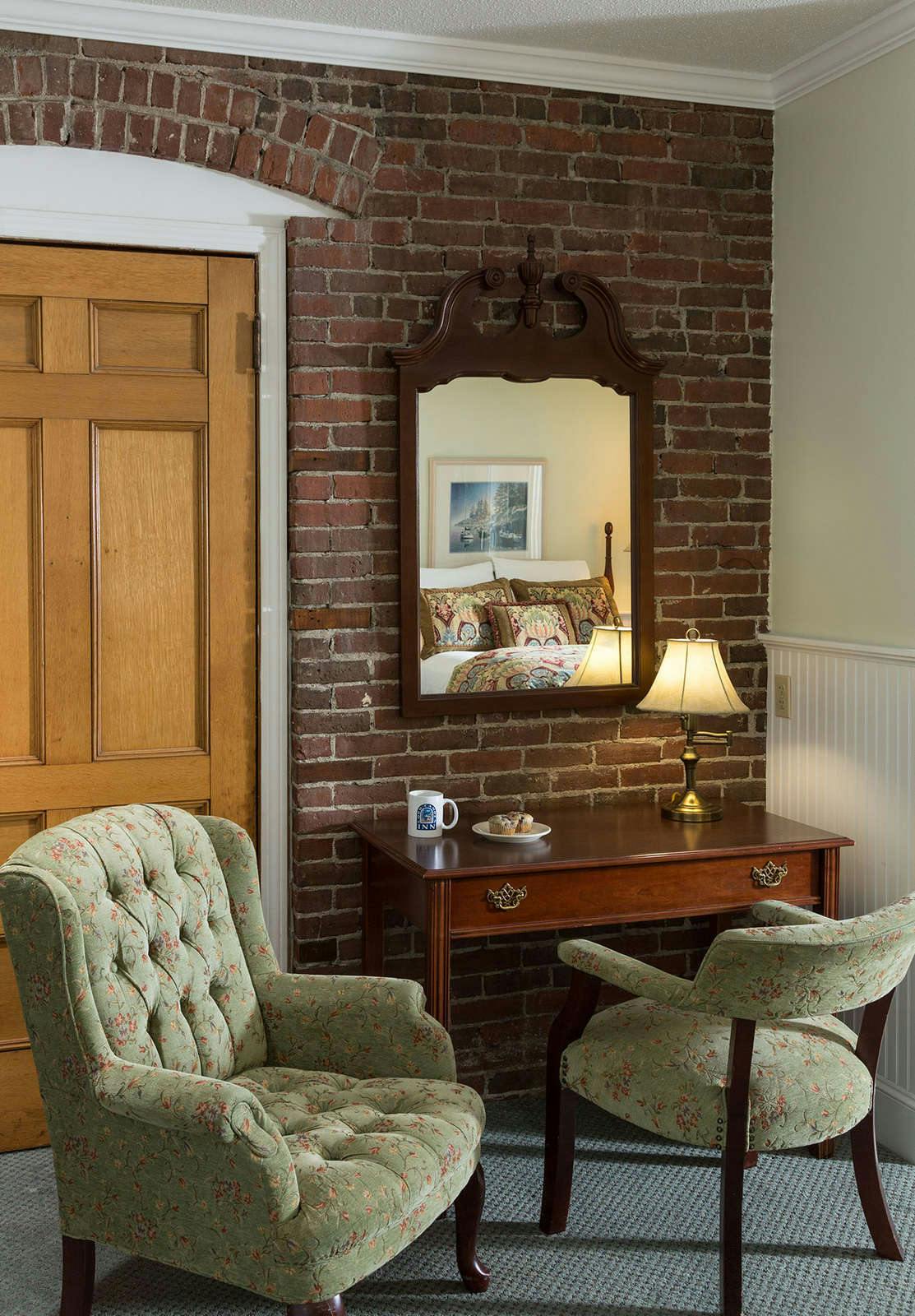 Hotel Lord Camden Inn photo 5