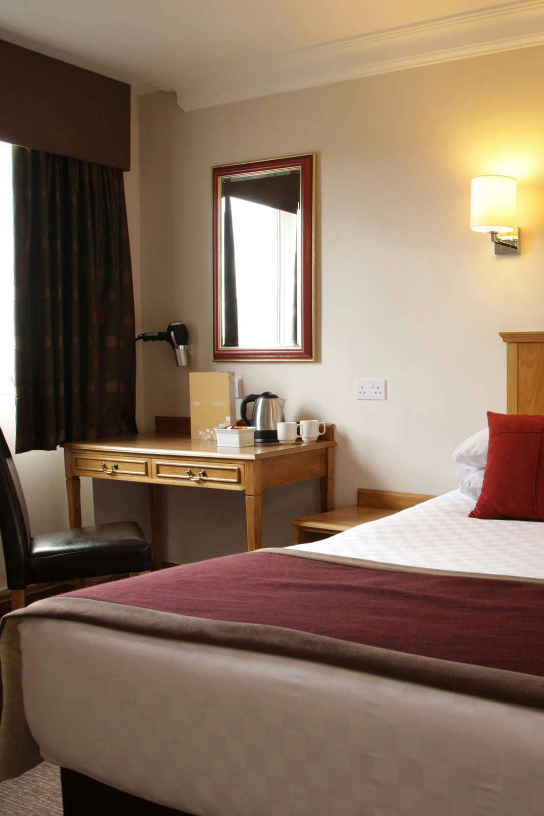 Hotel The Royal Angus Hotel photo 2