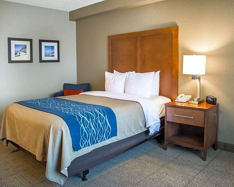 Comfort Inn Suites Orlando North Orlando Hoteltonight