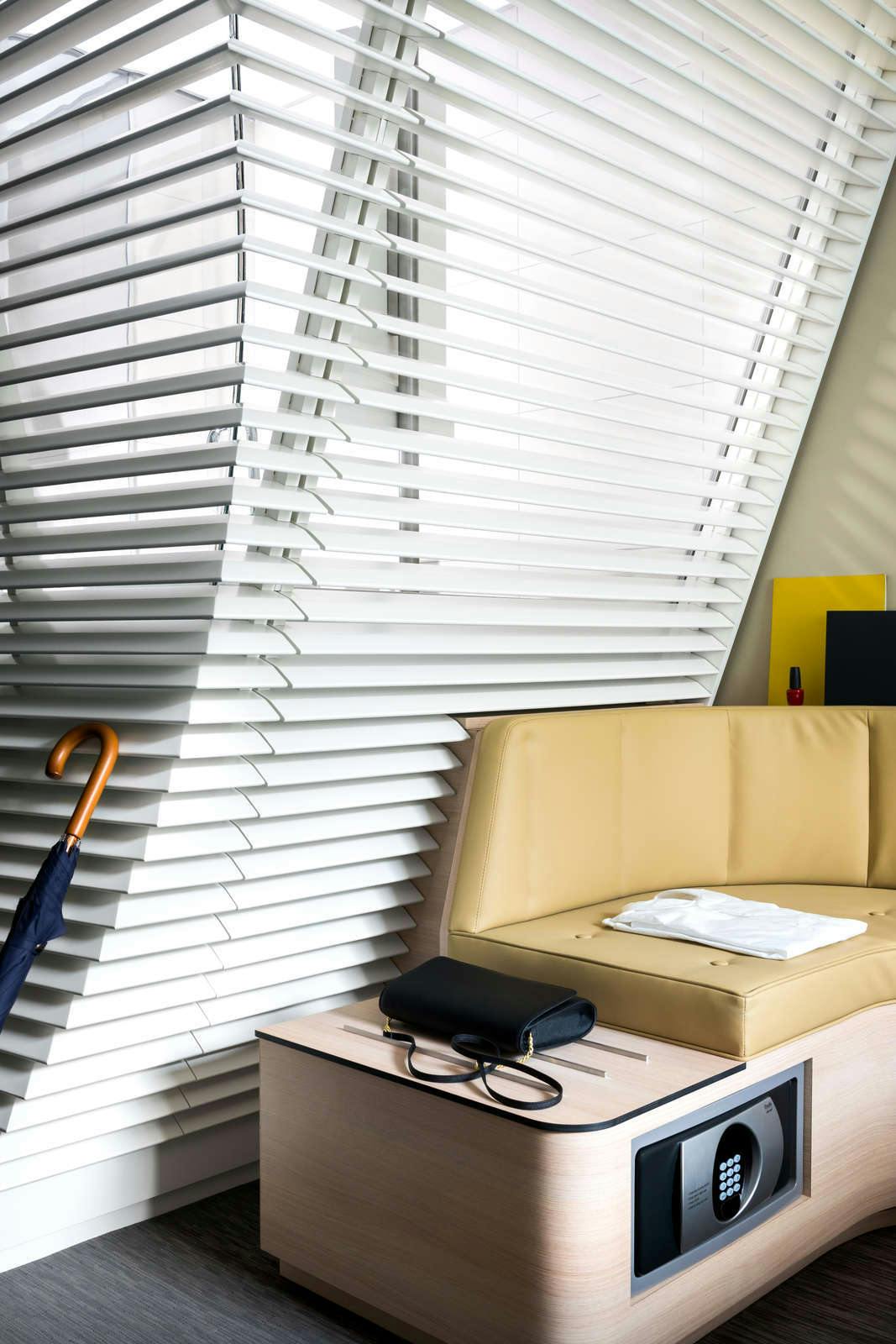 Hotel OKKO Hotels Nantes Centre Ville photo 3