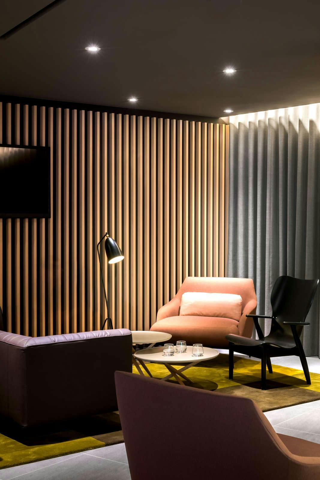 Hotel OKKO Hotels Nantes Centre Ville photo 4