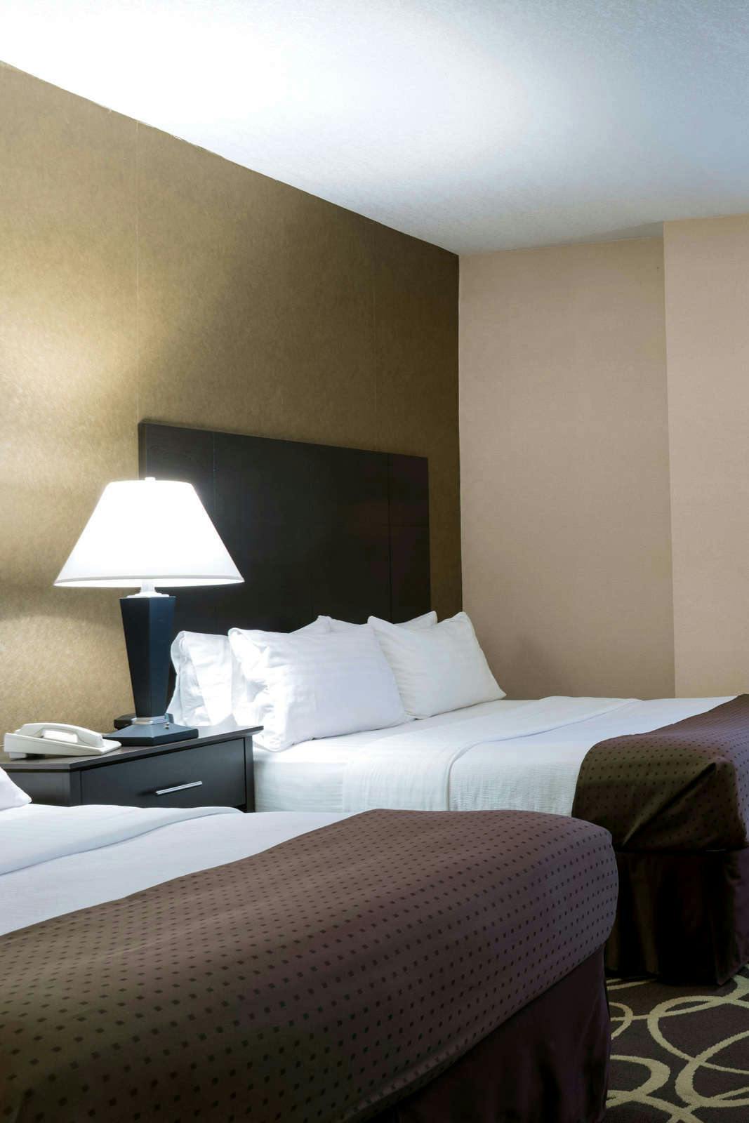 Hotel Holiday Inn Niagara Falls photo 2