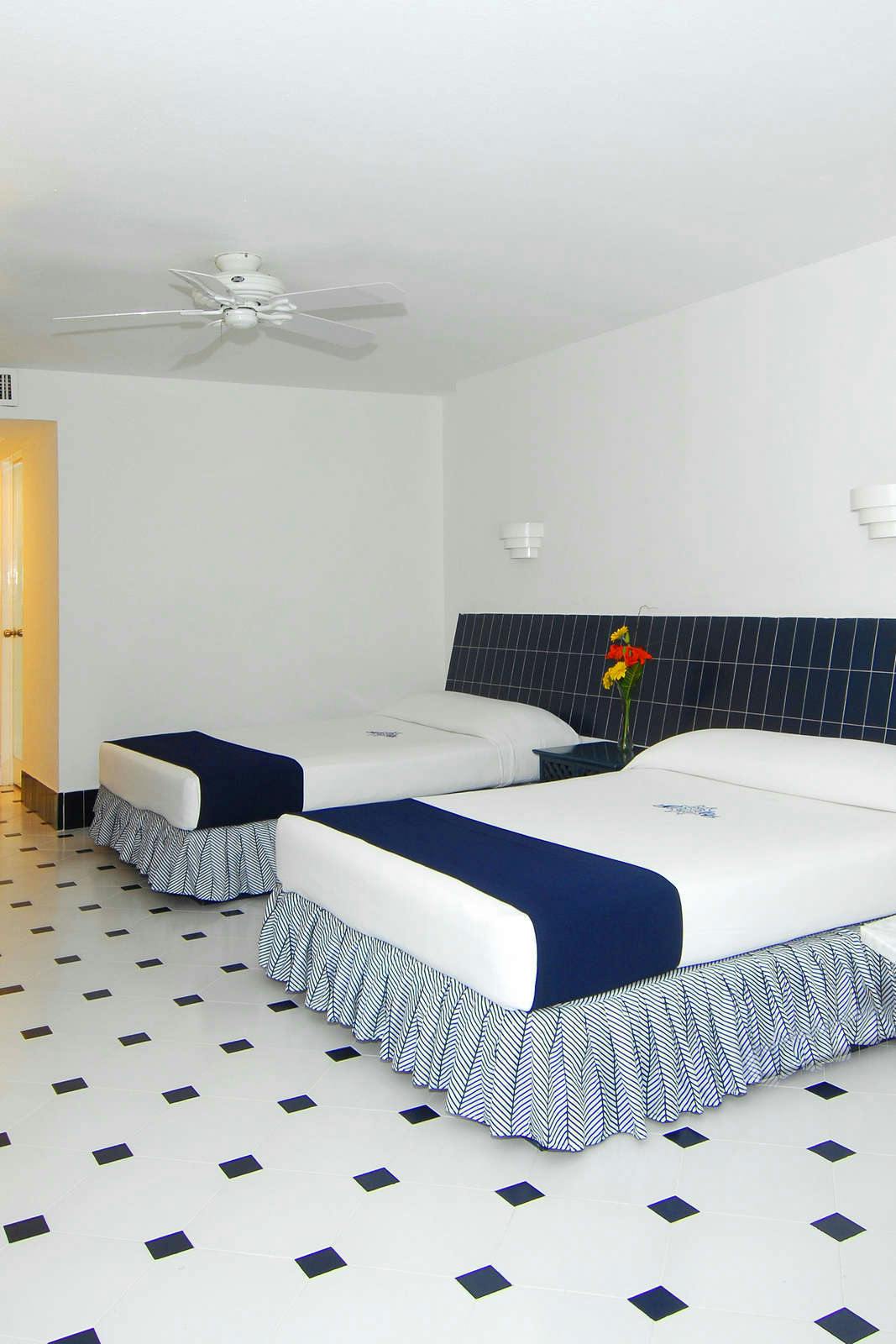 Hotel Hotel Elcano photo 4