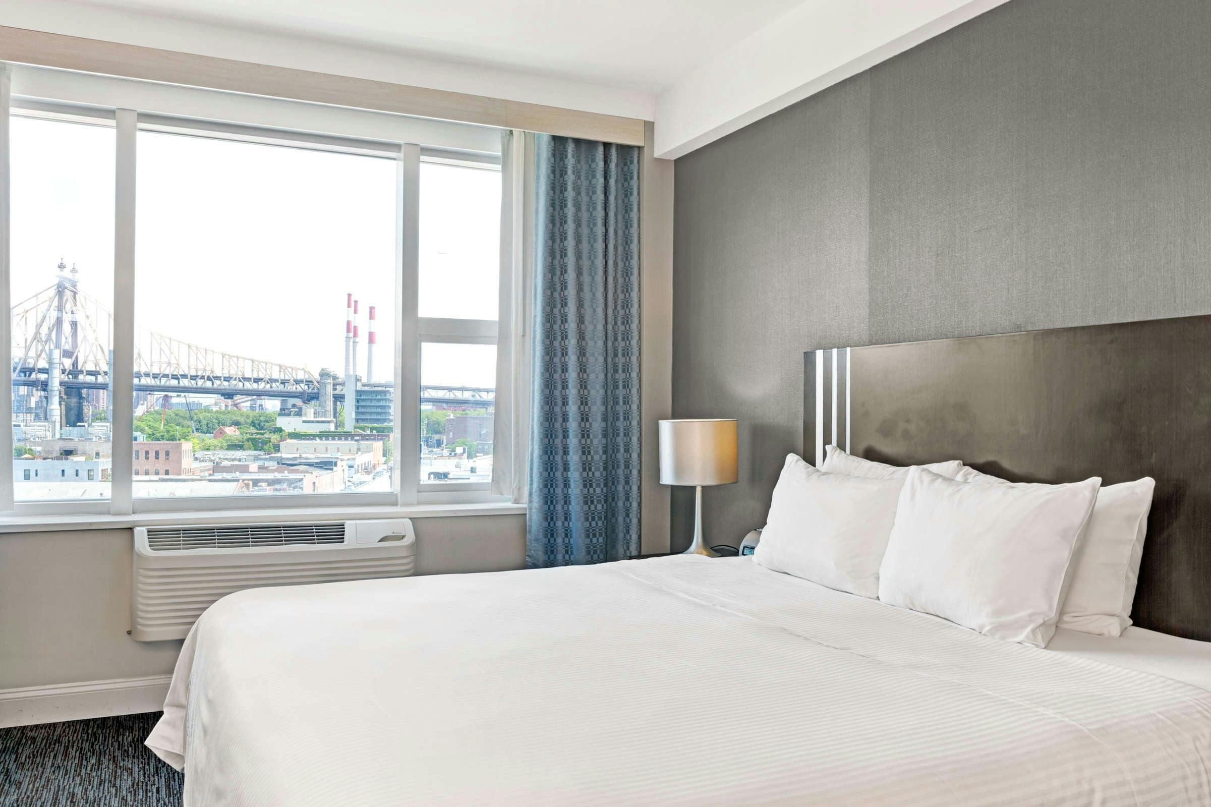 Wyndham Garden Long Island City, Queens - HotelTonight