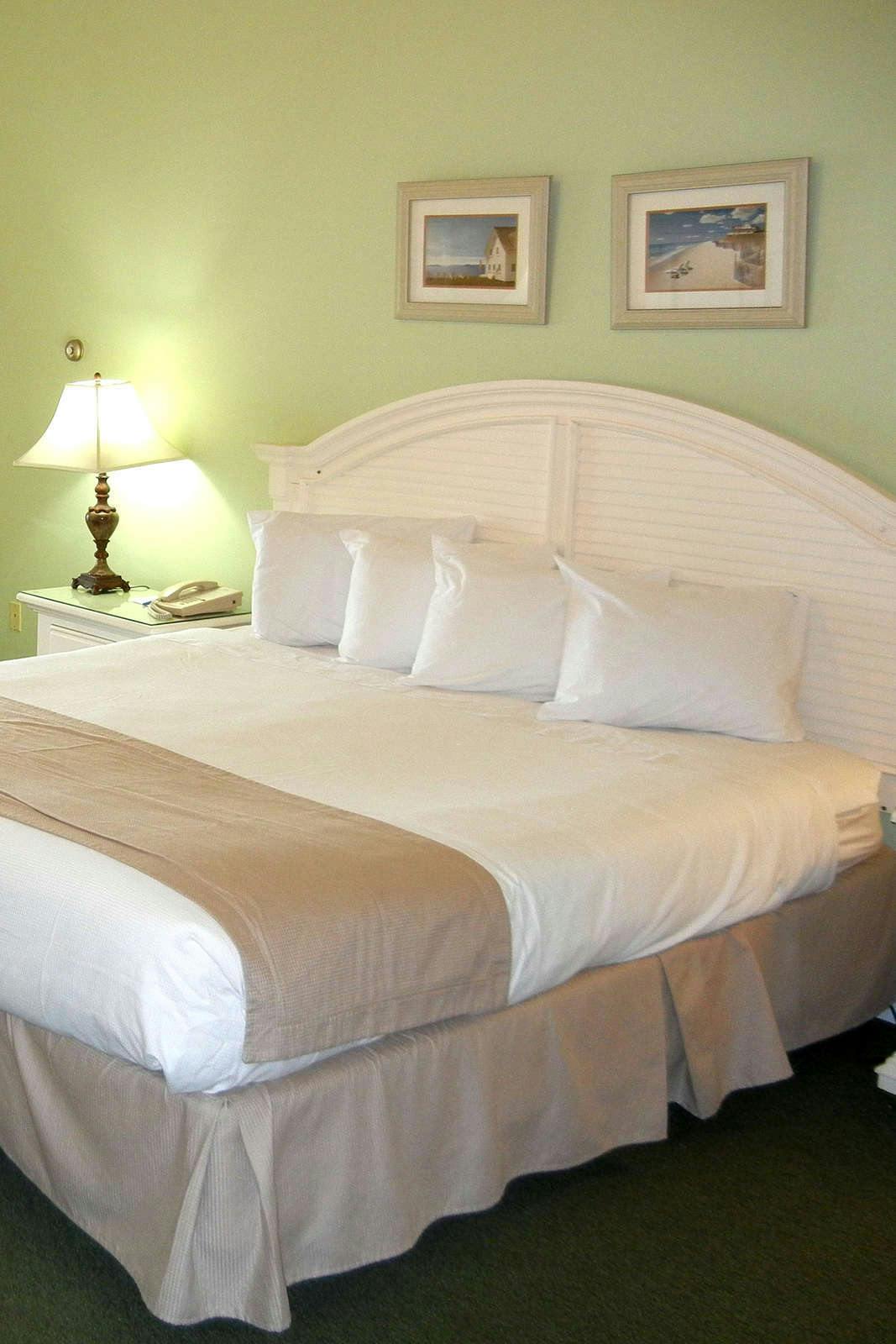 Hotel Pointes North Beachfront Resort Hotel photo 1