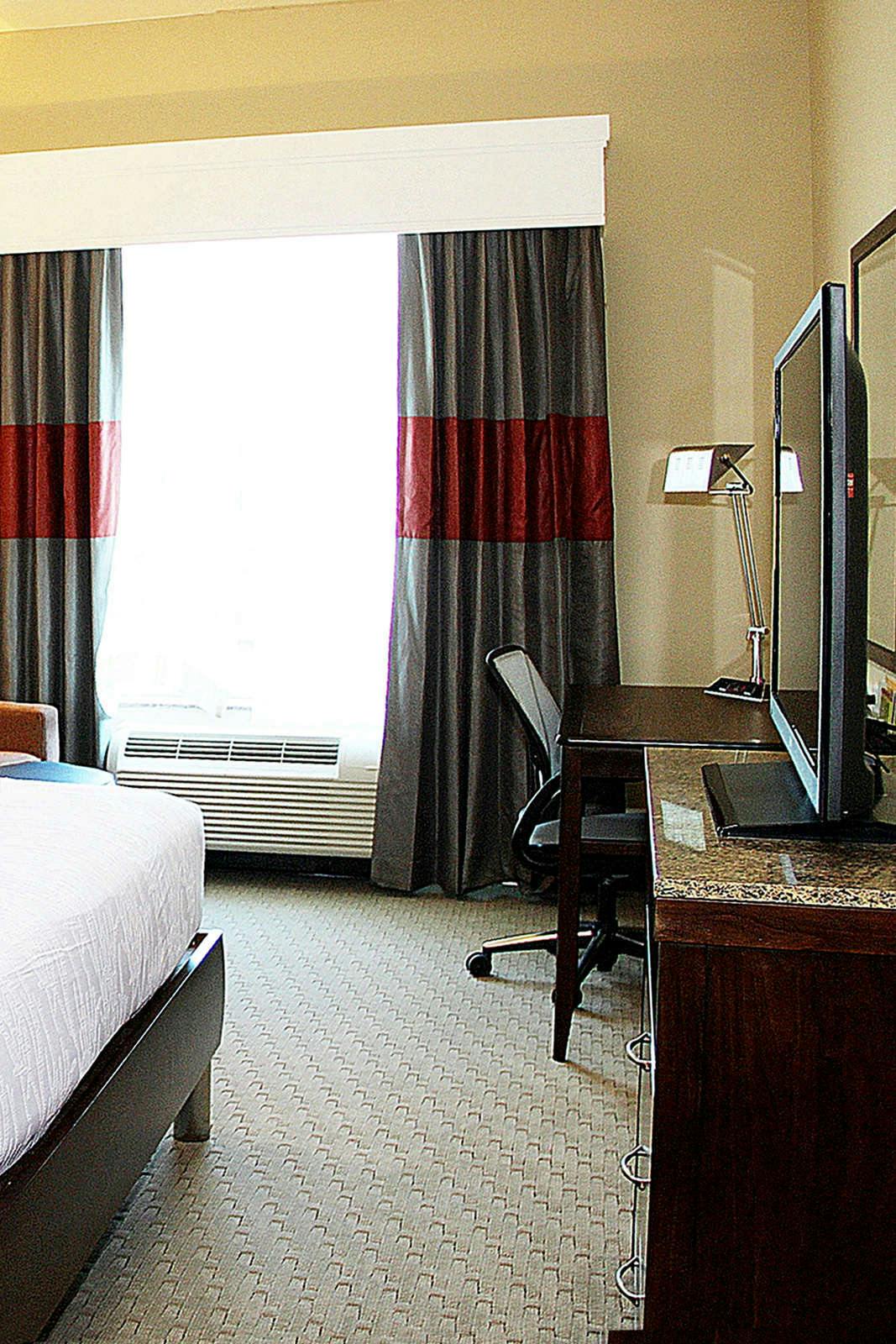 Hilton Garden Inn Falls Church Dc Downtown Dupont Hoteltonight