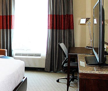 Hilton Garden Inn Falls Church Dc Downtown Dupont Hoteltonight