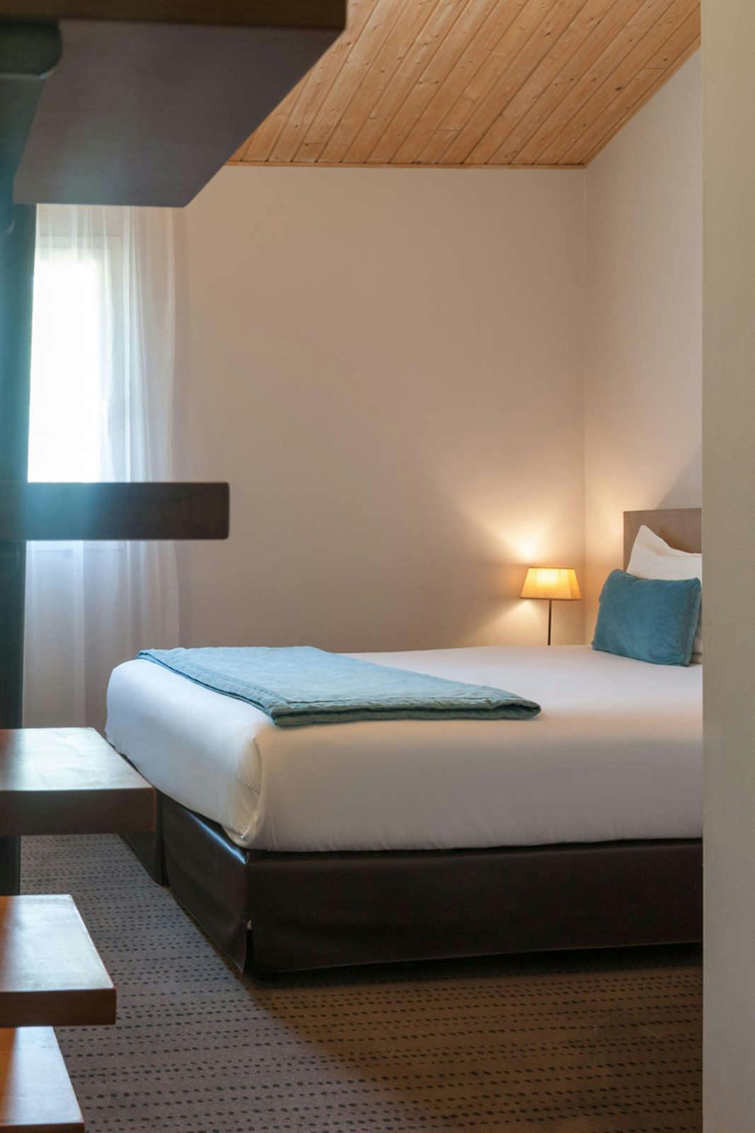 Hotel The Originals Boutique,Hotel La Grange, Niort photo 2