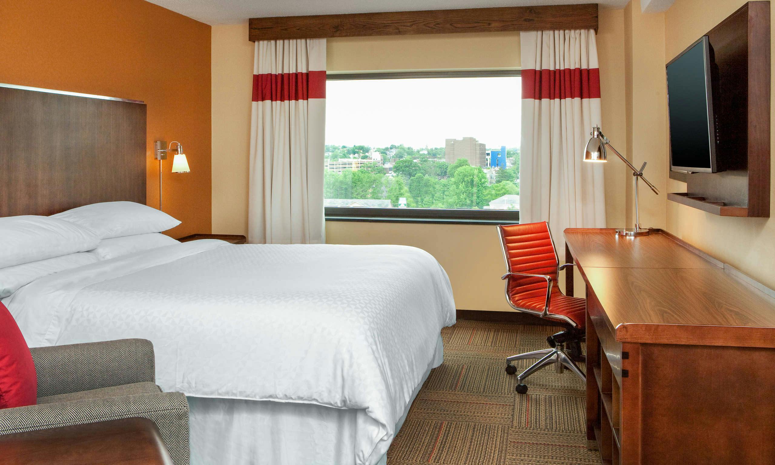 Hotel Four Points by Sheraton Scranton photo 1