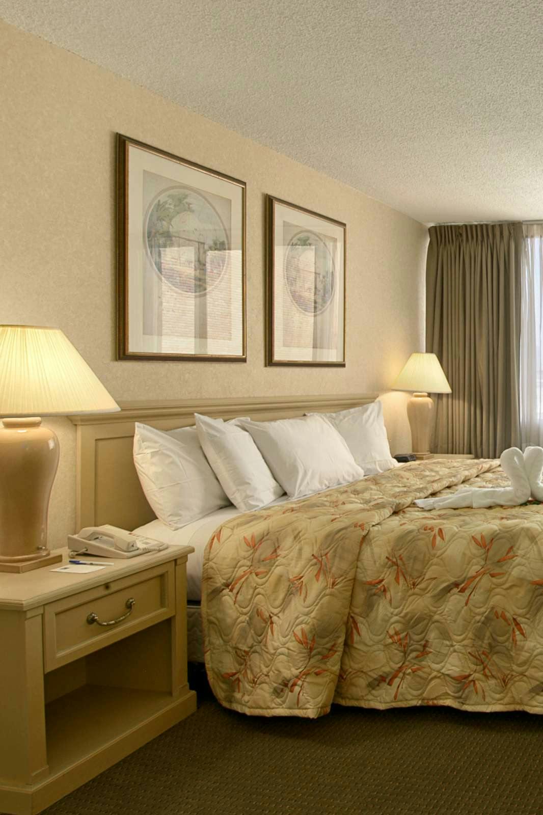 Hotel Comfort Inn Cleveland Downtown photo 1