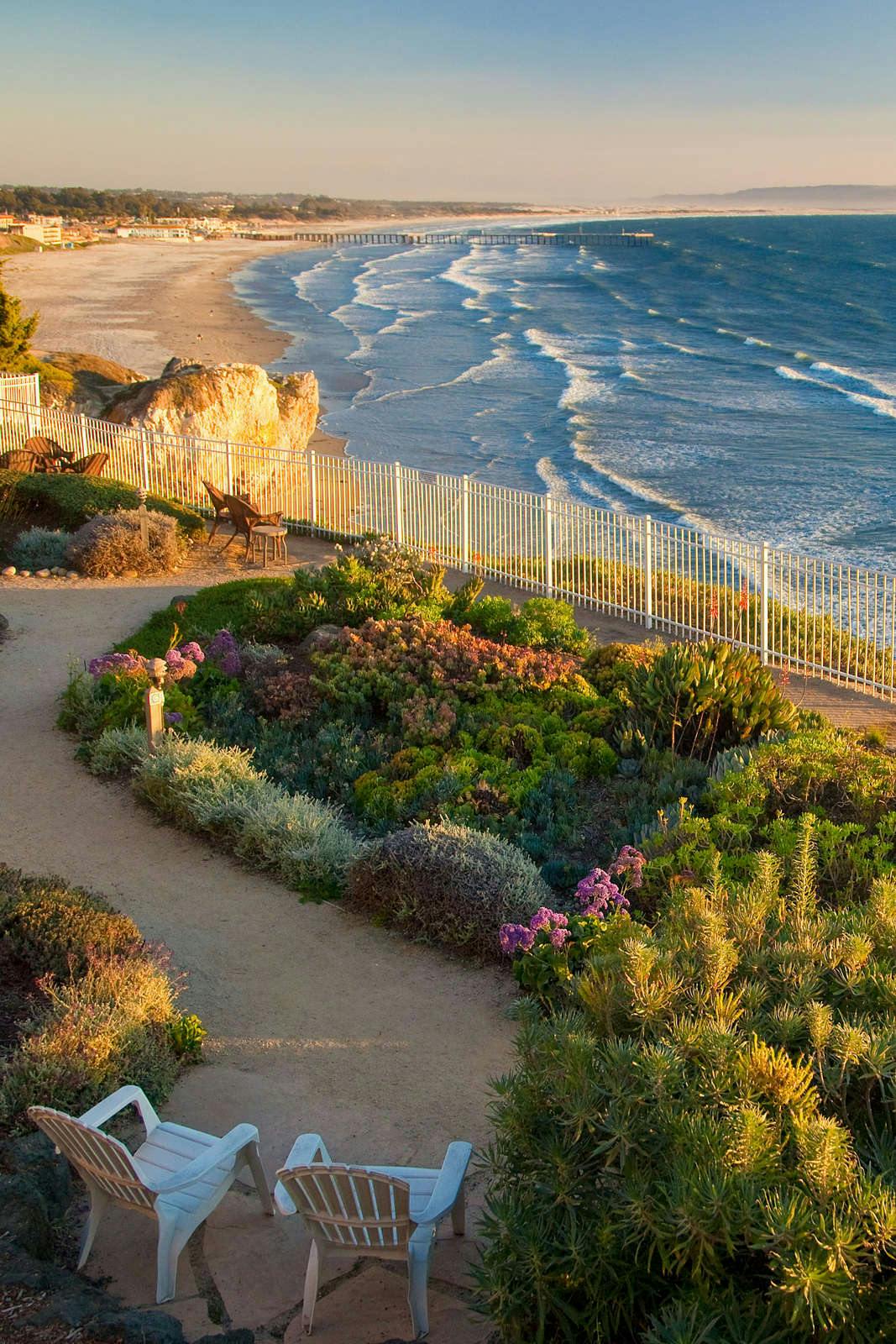 Hotel Cottage Inn by the Sea photo 1