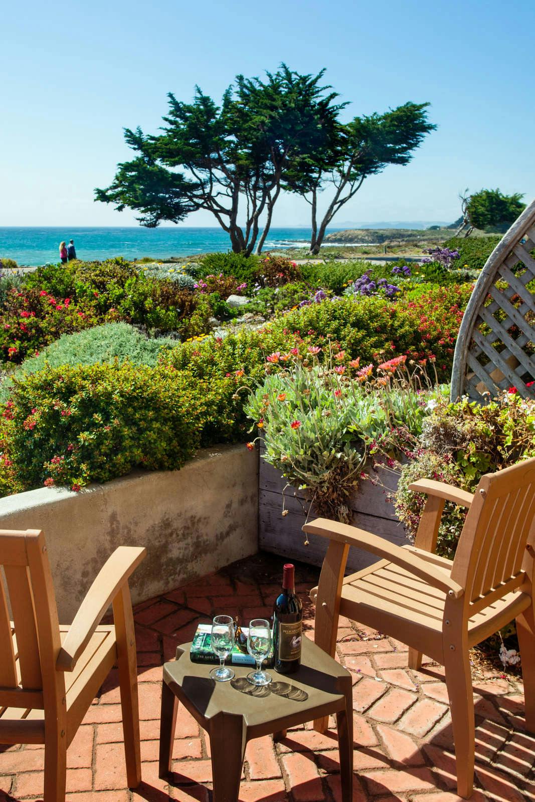 Hotel Pelican Inn photo 1