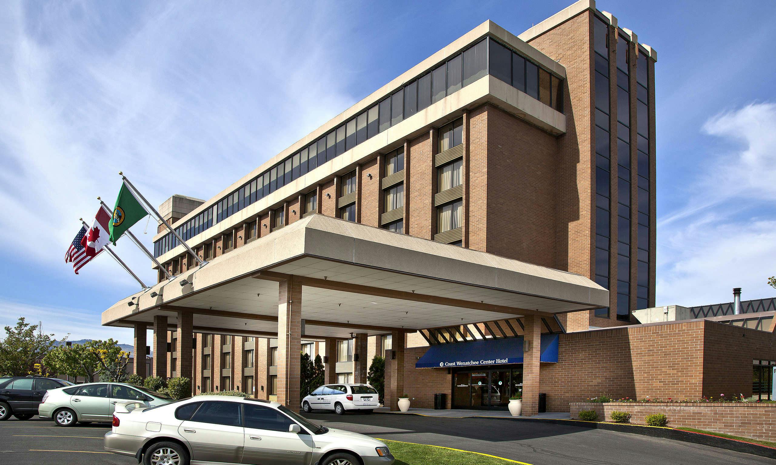 Coast Wenatchee Center Hotel