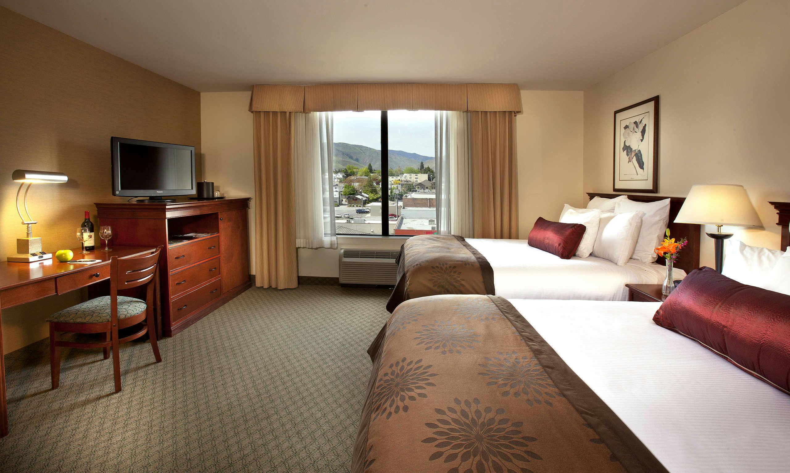 Hotel Coast Wenatchee Center Hotel photo 1