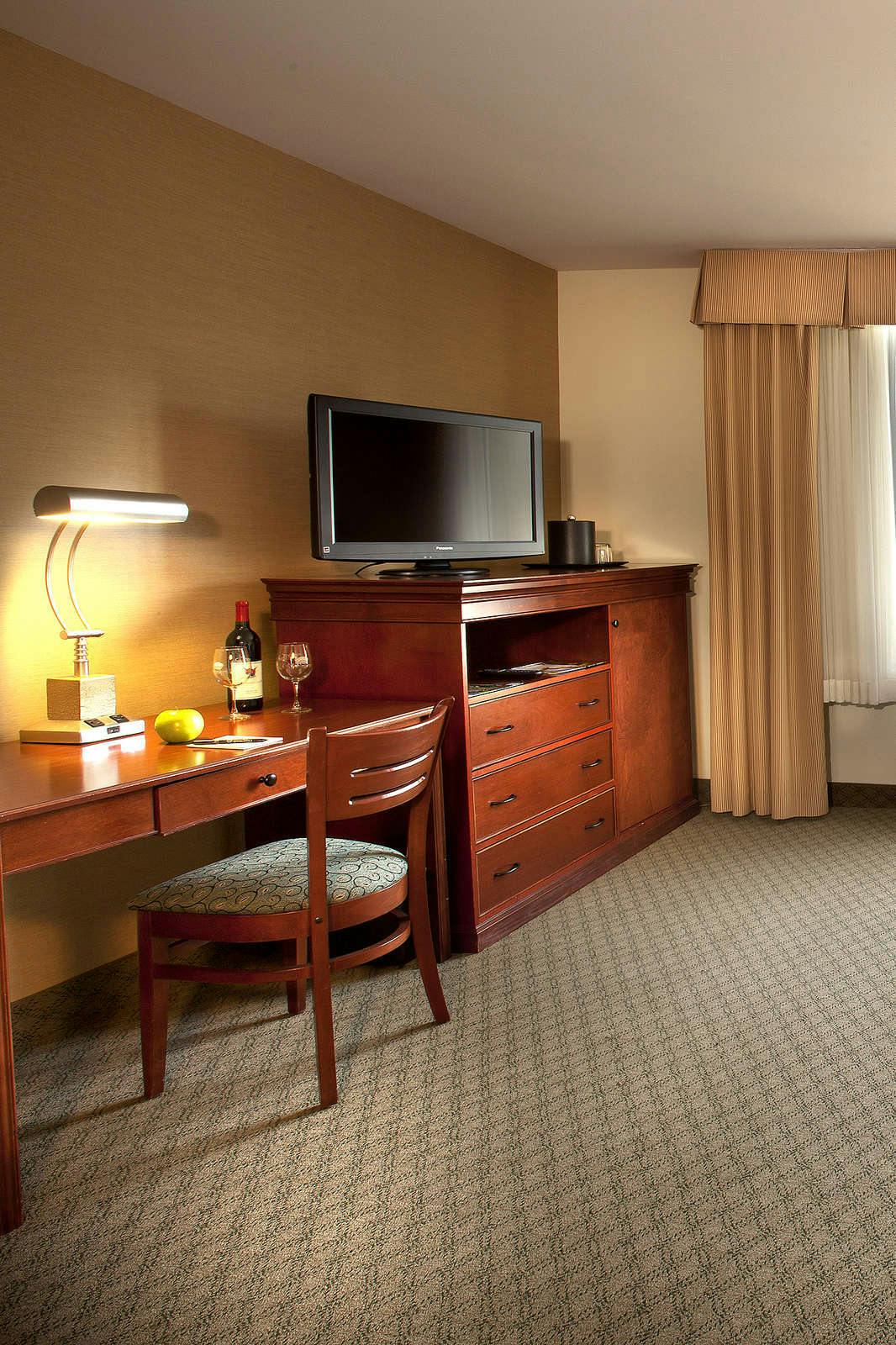 Hotel Coast Wenatchee Center Hotel photo 4