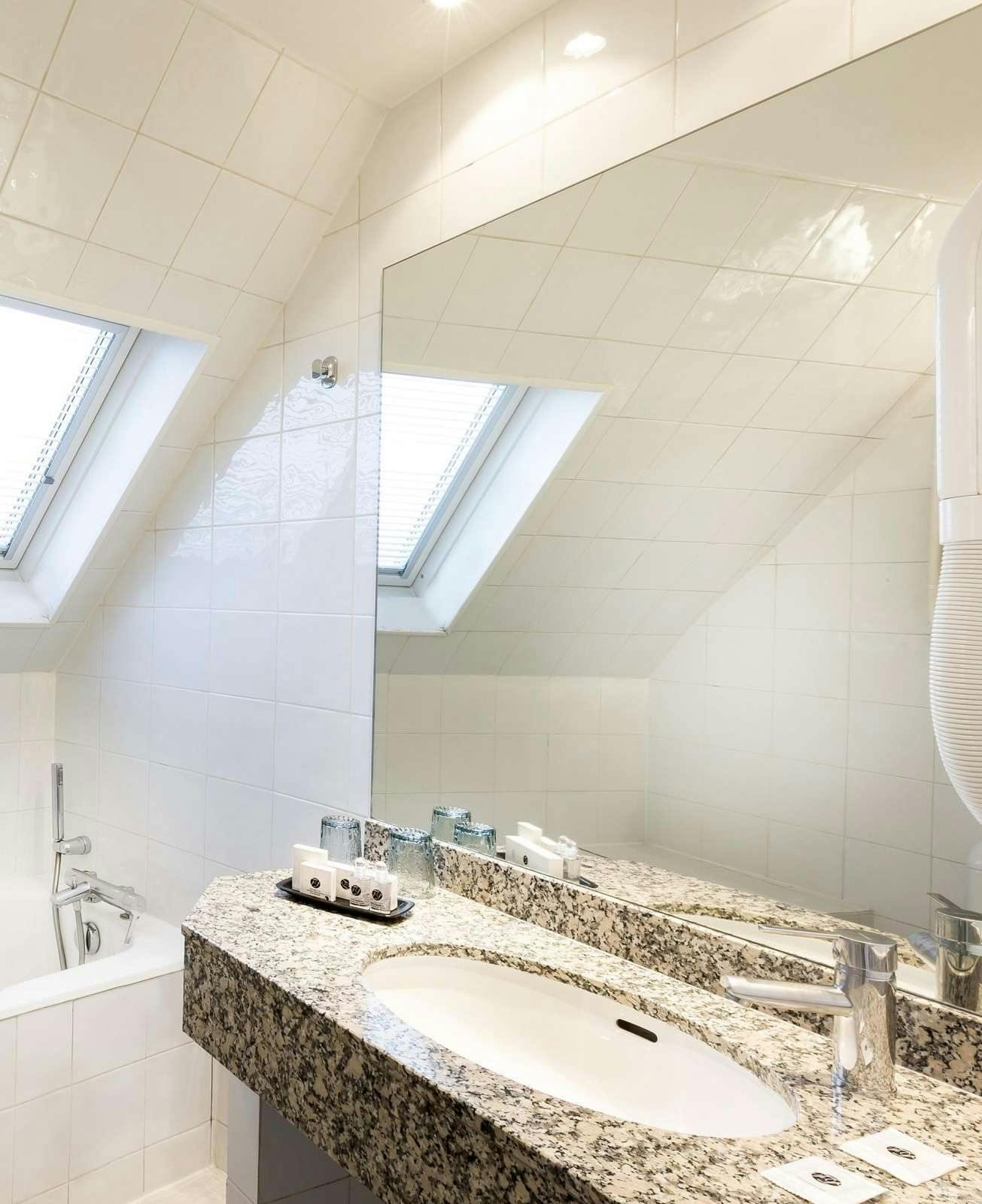 Hotel Hotel des Ducs d'Anjou photo 5