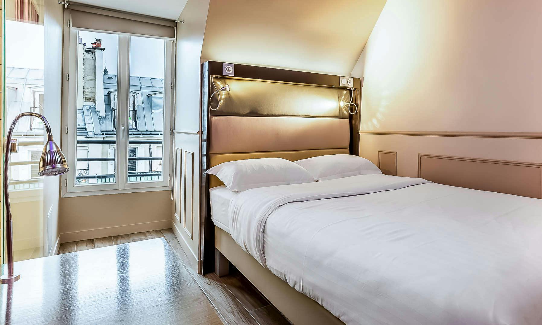 Hotel District Republique