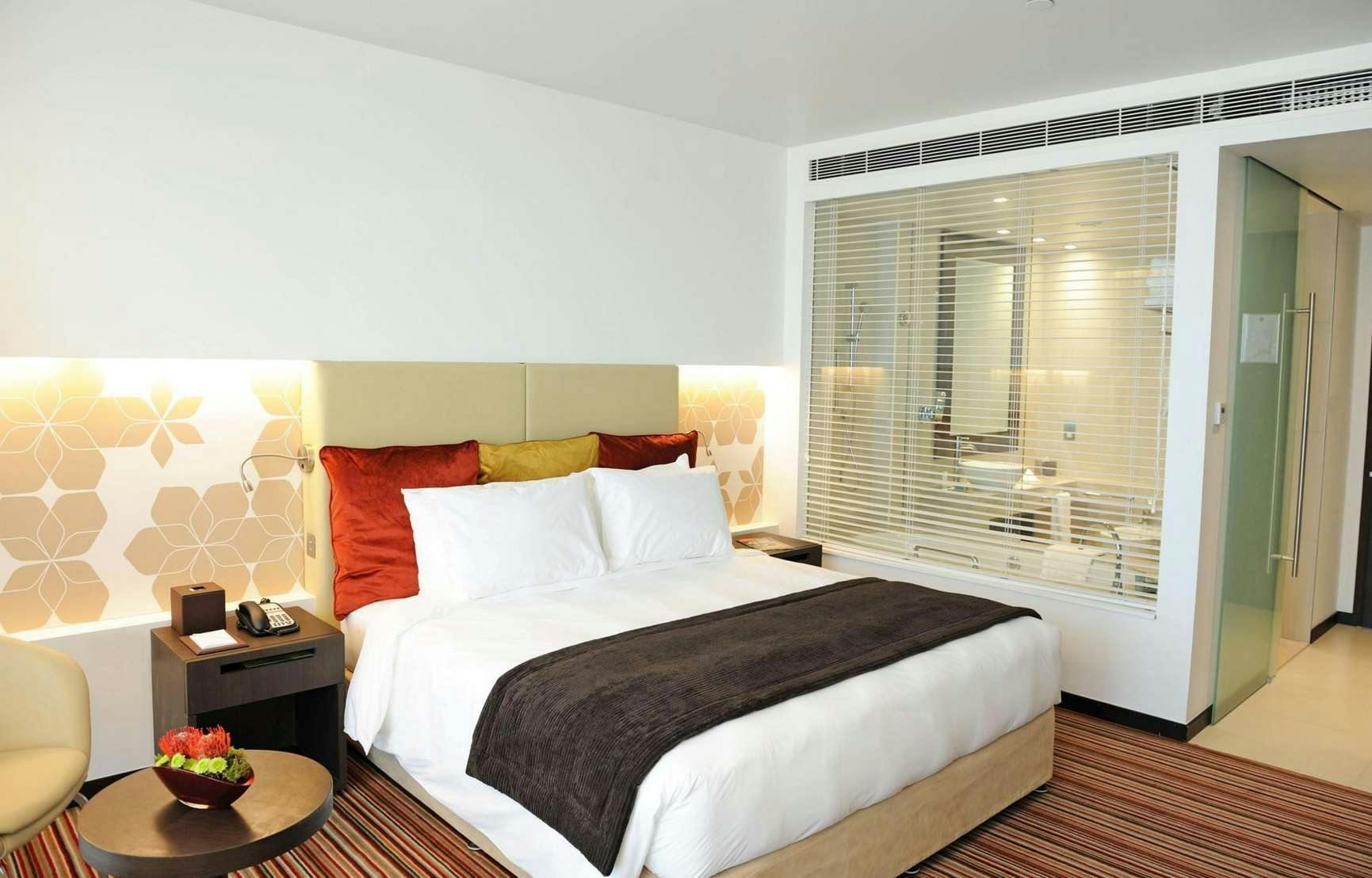 Hotel Crowne Plaza Abu Dhabi Yas Island photo 2