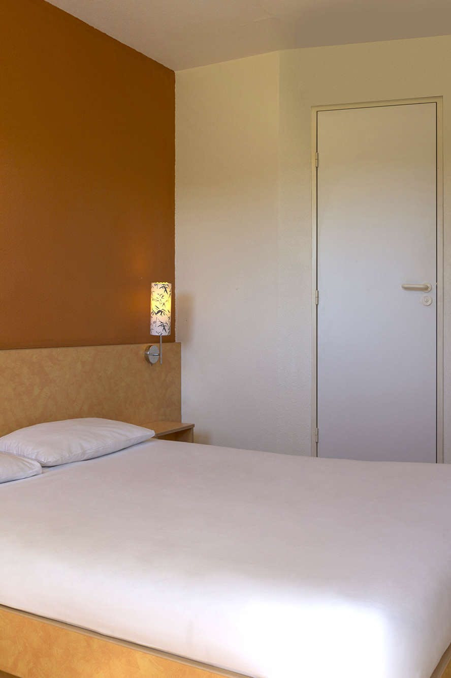 Hotel The Originals Access,Hotel Tulle photo 1