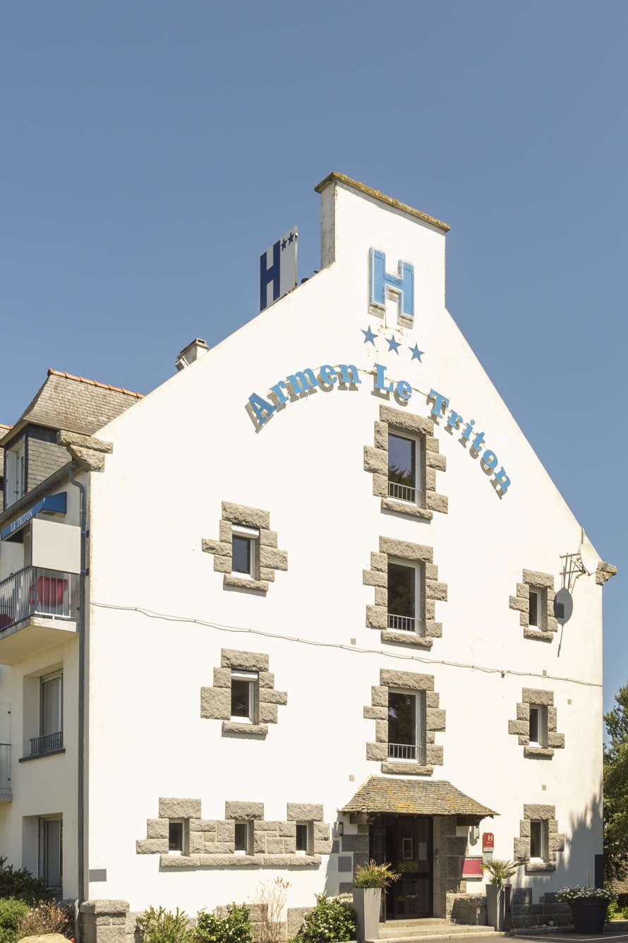 Hotel The Originals City,Hotel Armen Le Triton, Roscoff photo 1