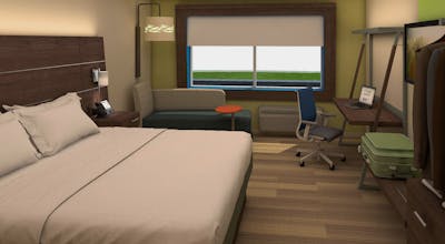 Holiday Inn Express & Suites Mobile University Area