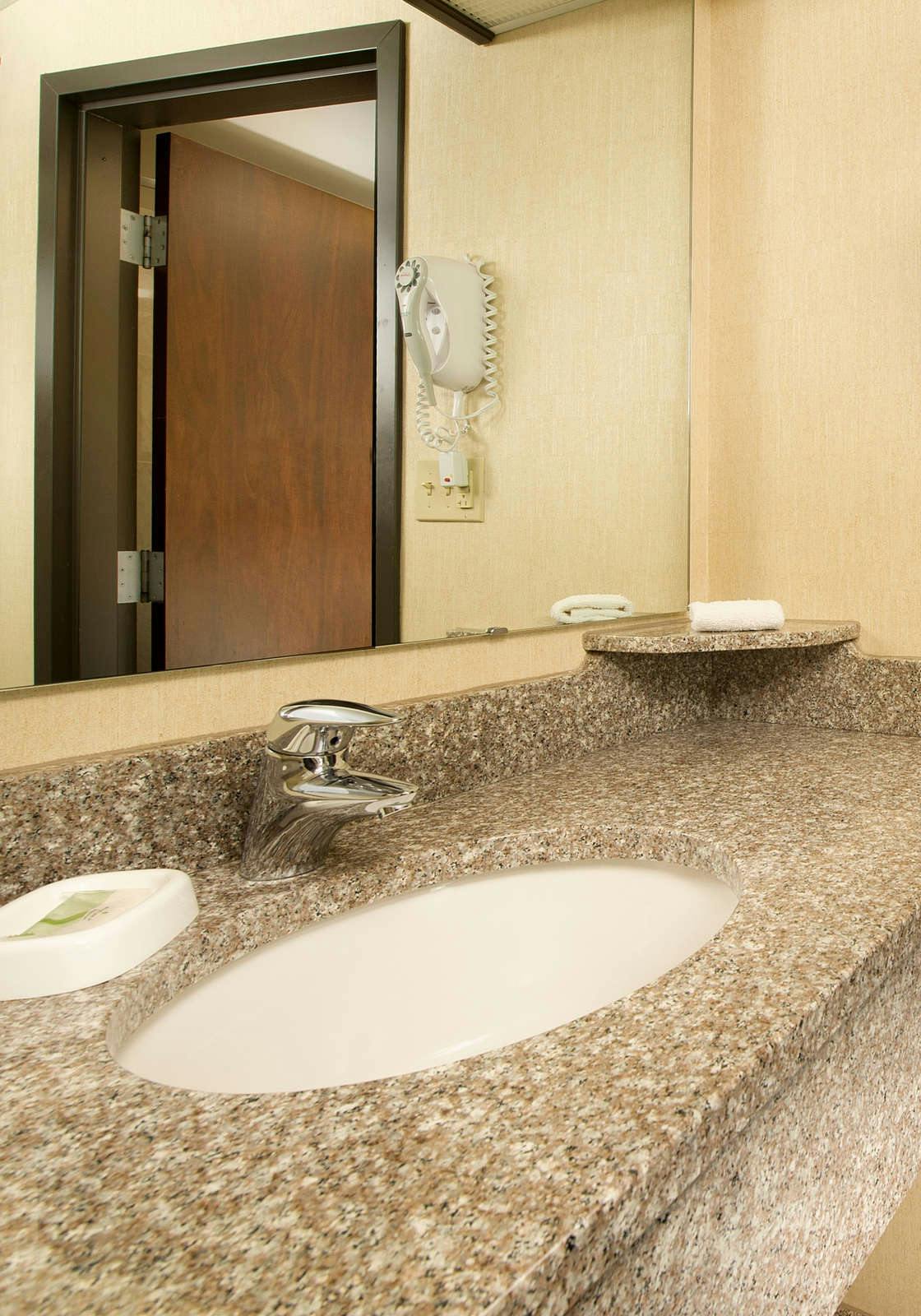 Hotel Drury Plaza Hotel Columbus Downtown photo 3