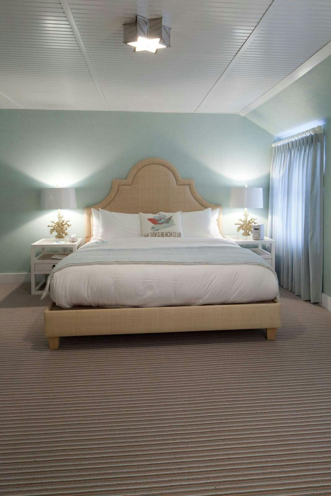 Hotel The Tides Beach Club photo 2