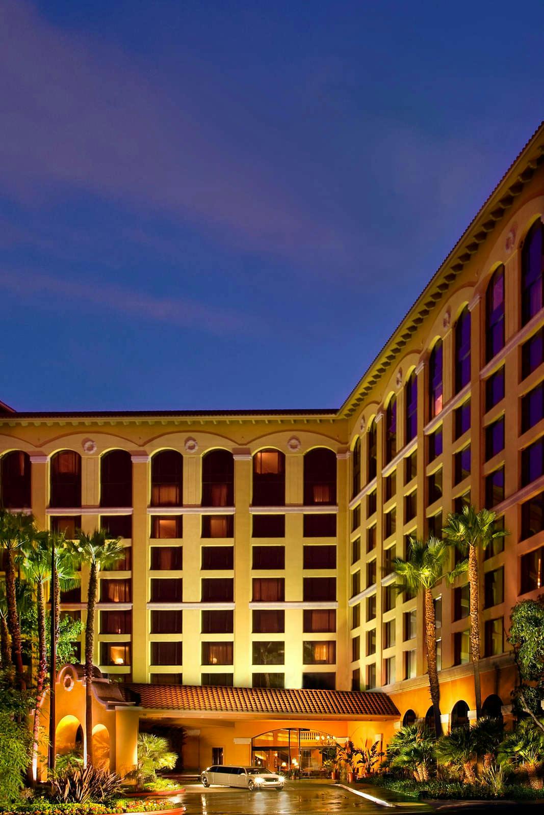 Hotel Delta Hotel Anaheim Garden Grove photo 1