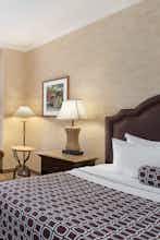 Hotel Delta Hotel Anaheim Garden Grove photo 2