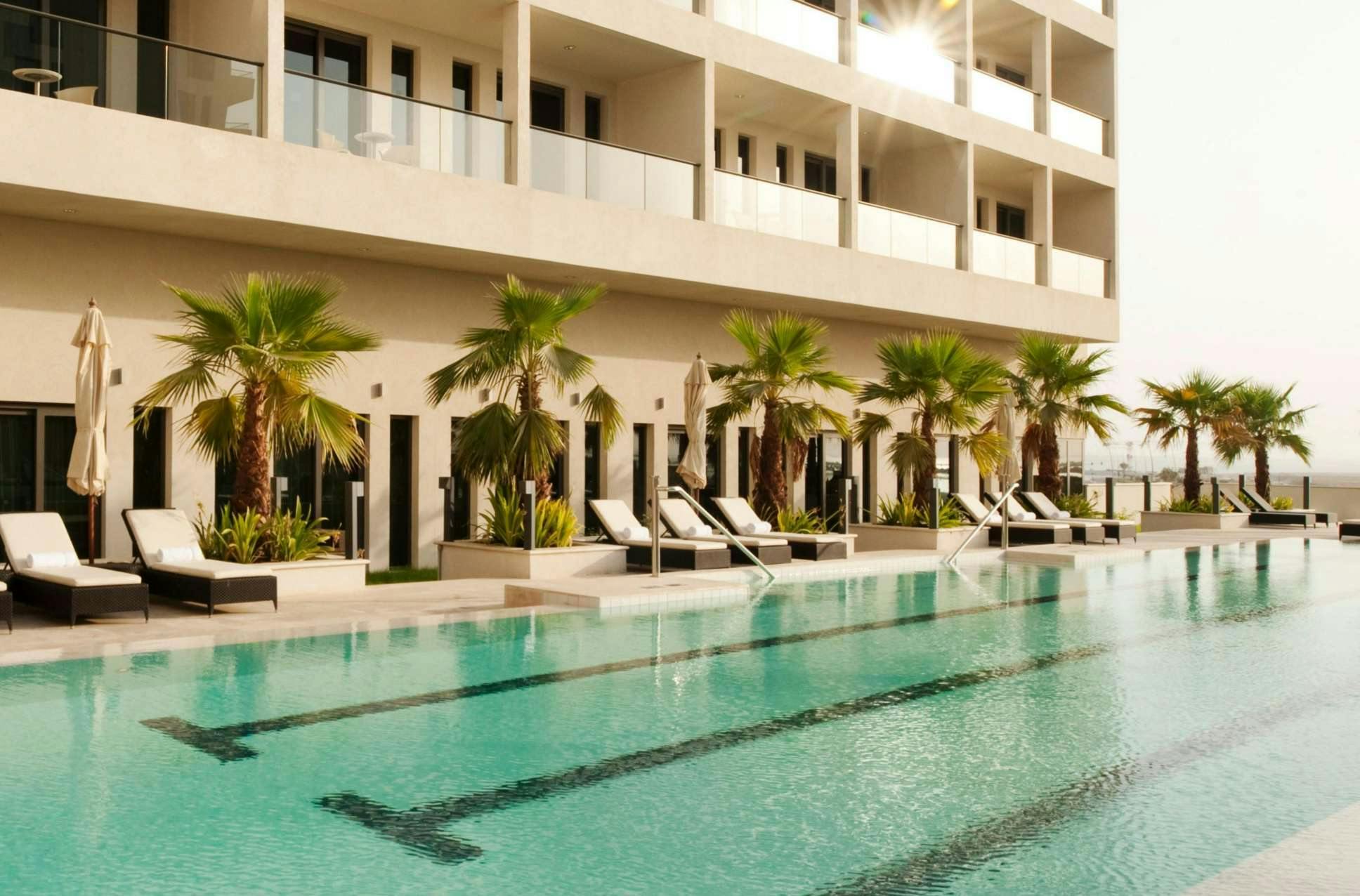 staybridge suites yas island abu dhabi an ihg hotel