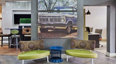Holiday Inn Express Atlanta Galleria Ballpark Area