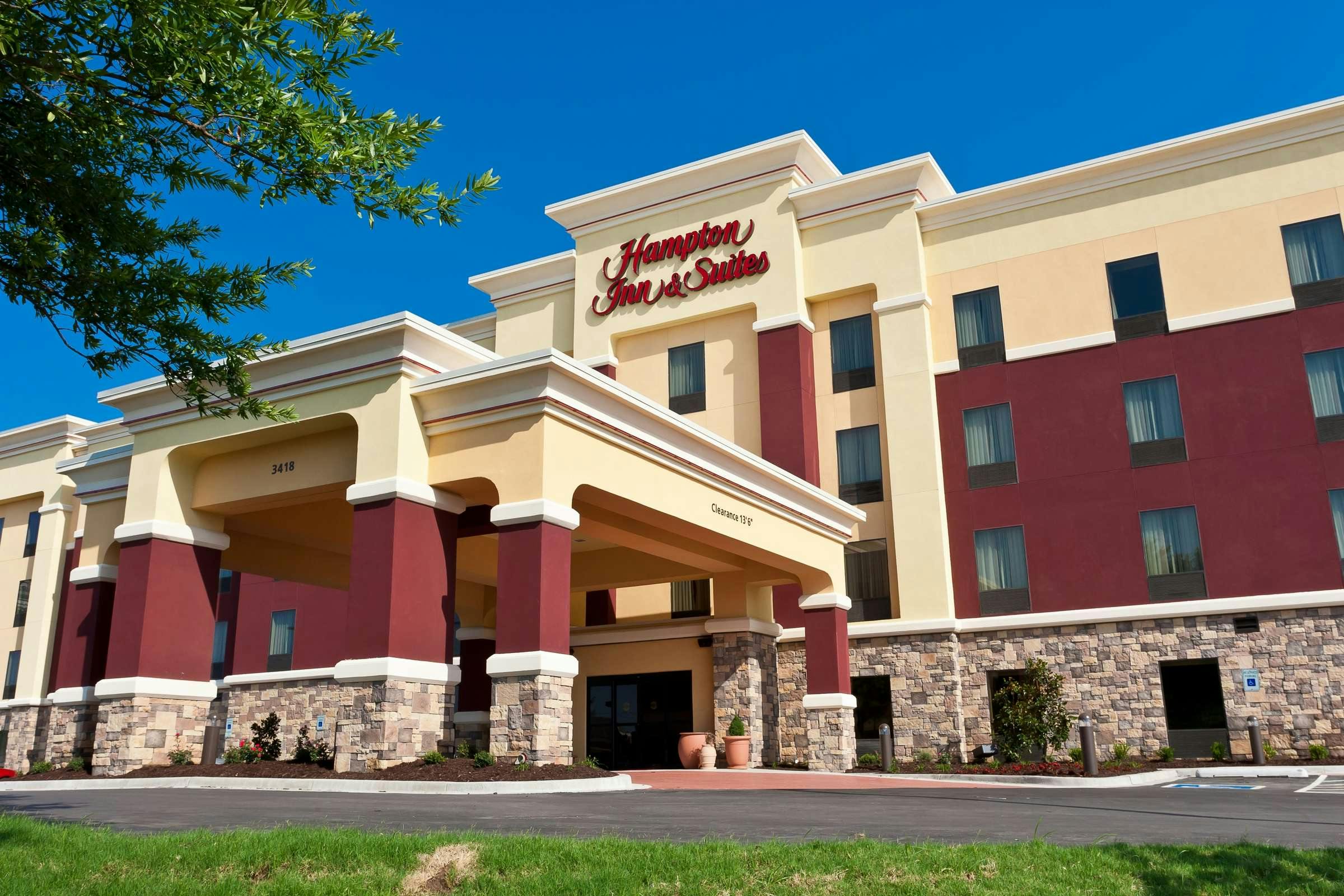 Hampton Inn & Suites Tulsa Central