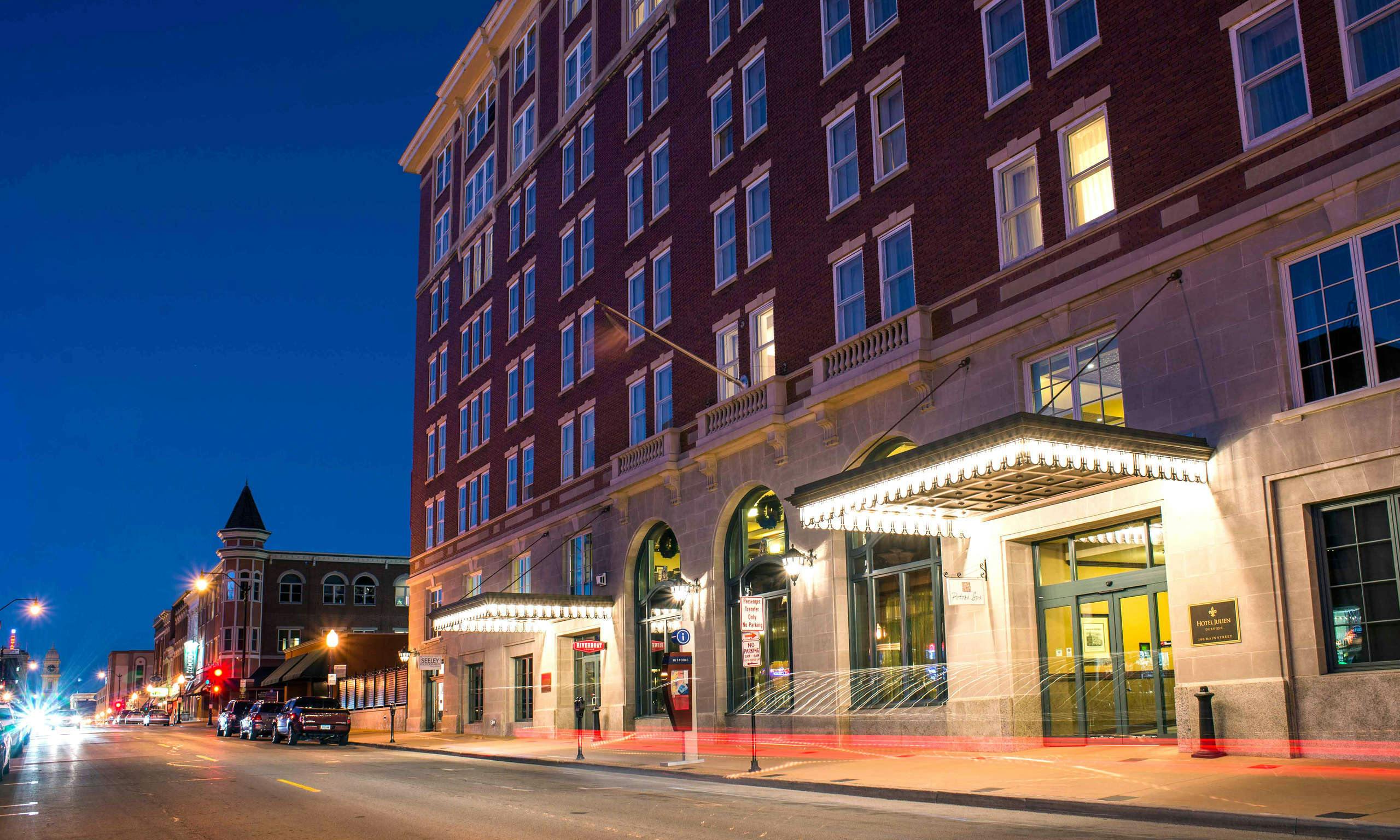 Hotel Julien Dubuque
