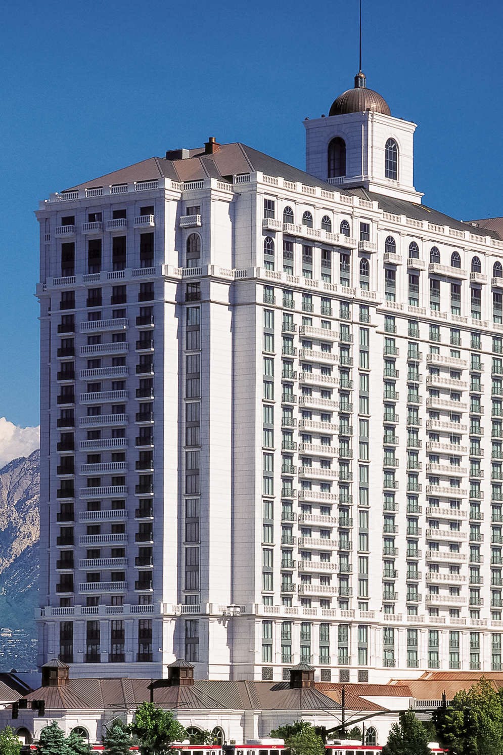 Hotel The Grand America Hotel photo 1