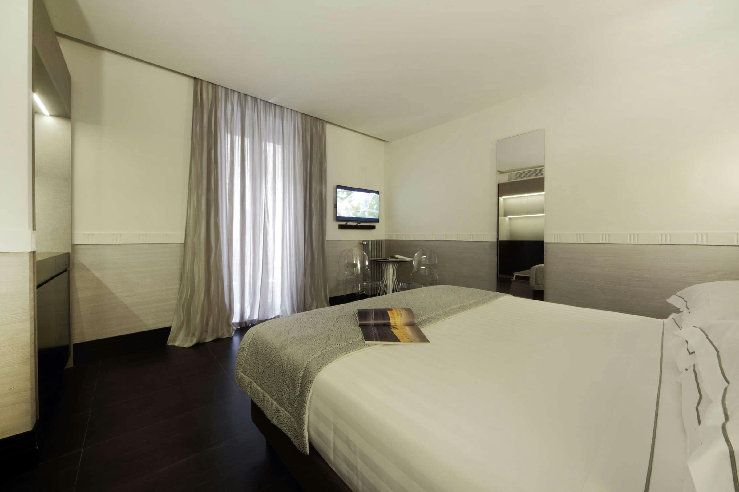 Hotel Mood Suites Tritone photo 1