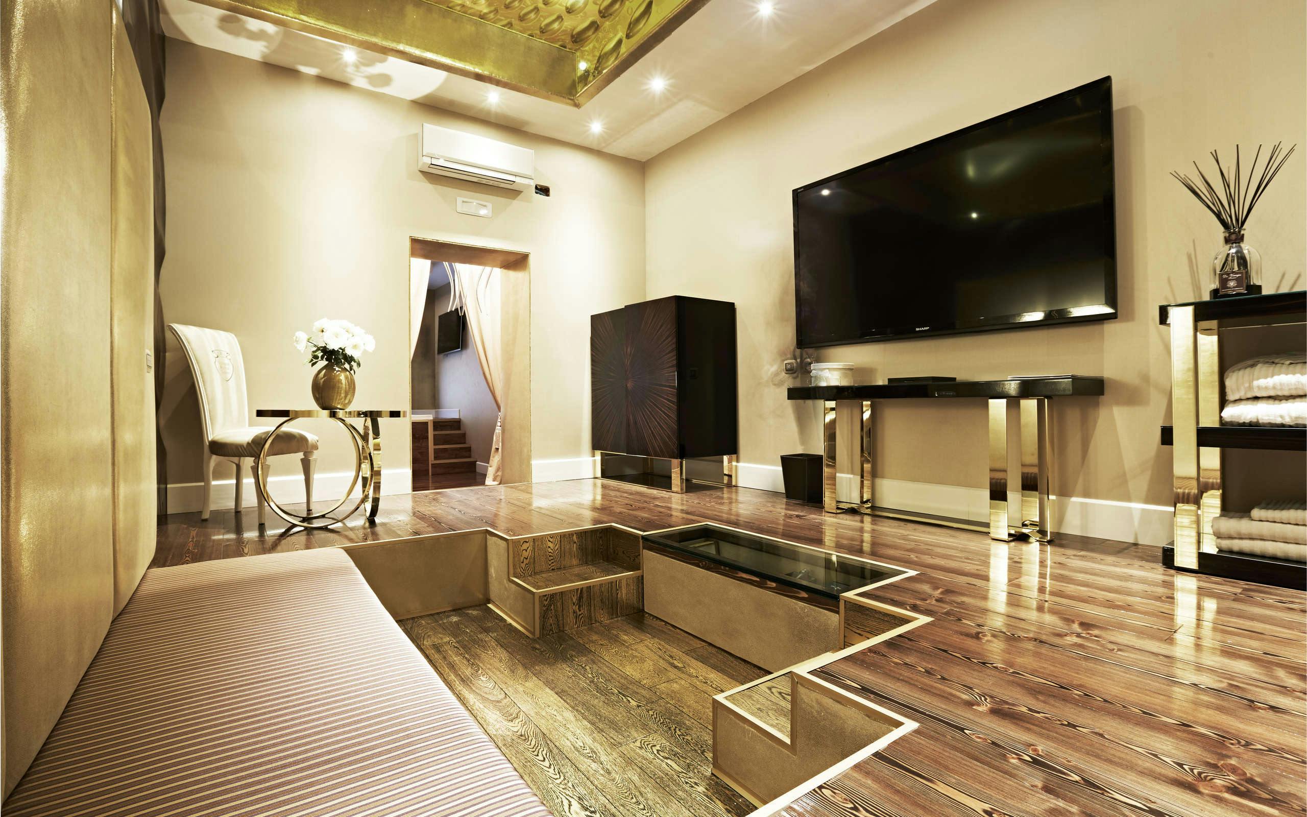 Hotel Spagna Royal Suite - Junior Suite photo 5