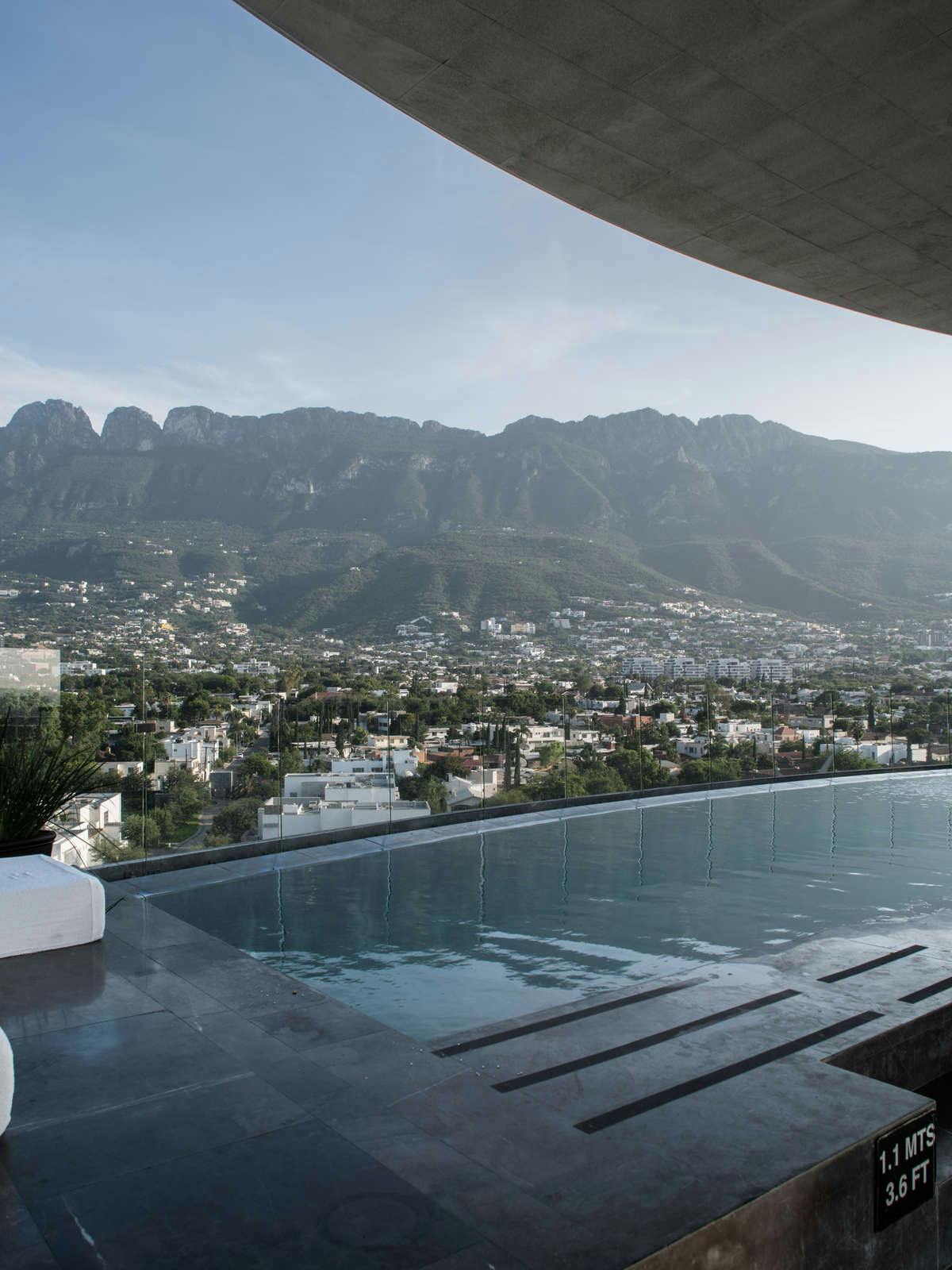 Hotel Habita MTY photo 2