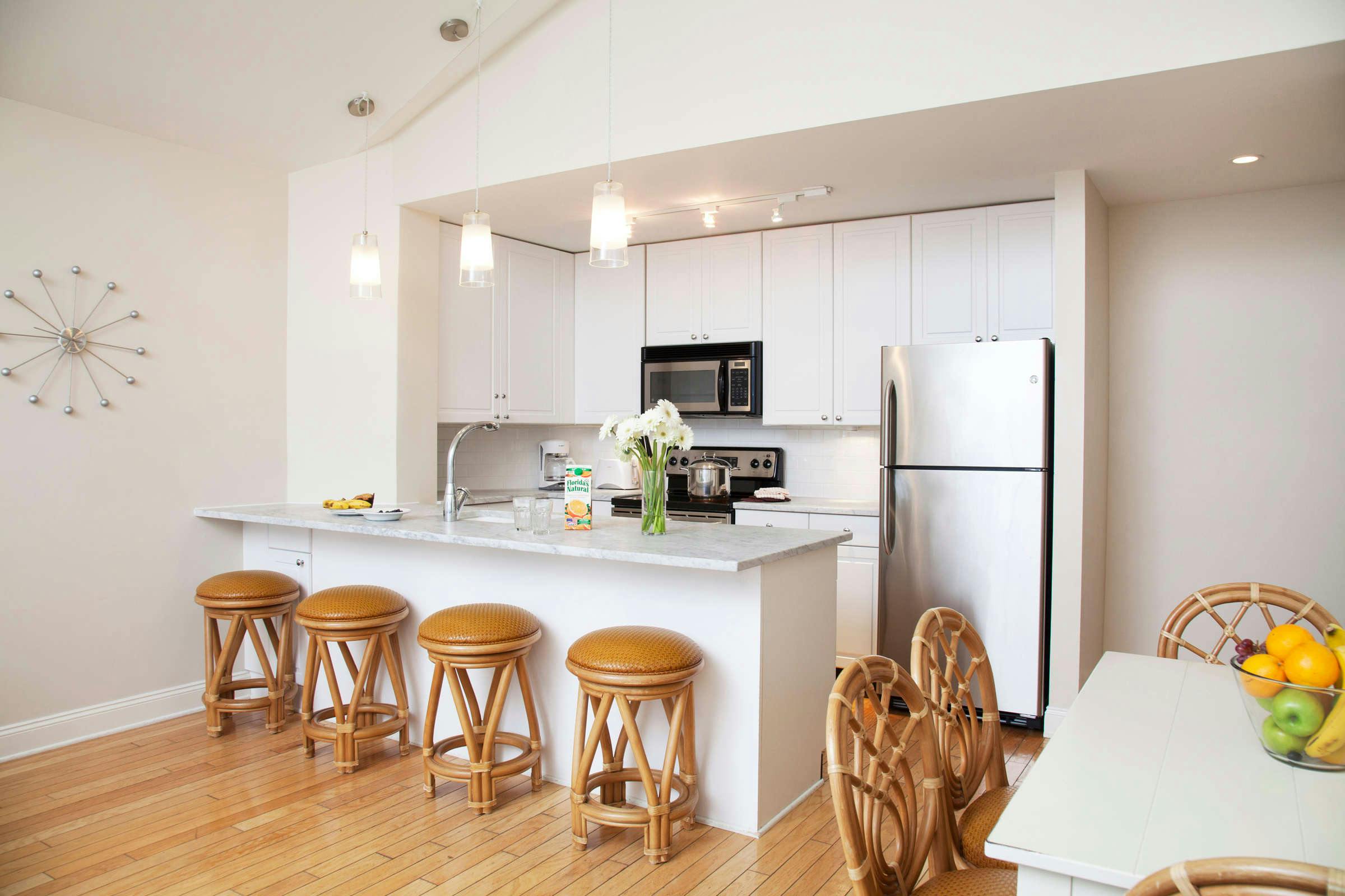 Hotel Sandpiper Beach Resort photo 1